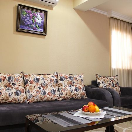 Lasha Apartment Tbilisi Eksteriør billede